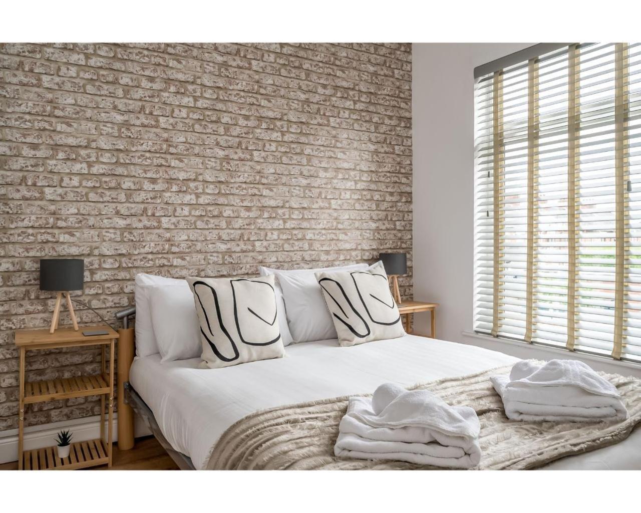 Central Belfast Apartments Belfast Work-Rest-Play R&R Ruang foto